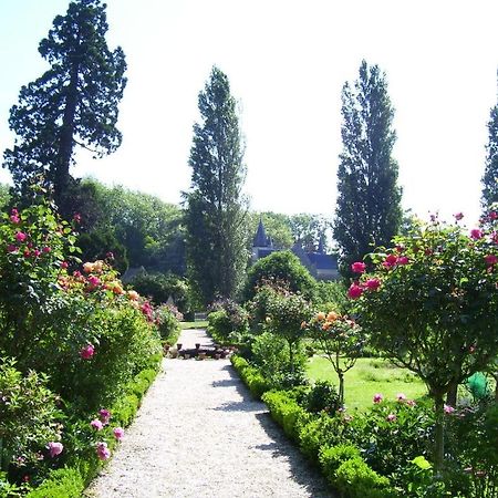 Chateau De Montriou Feneu Exterior photo